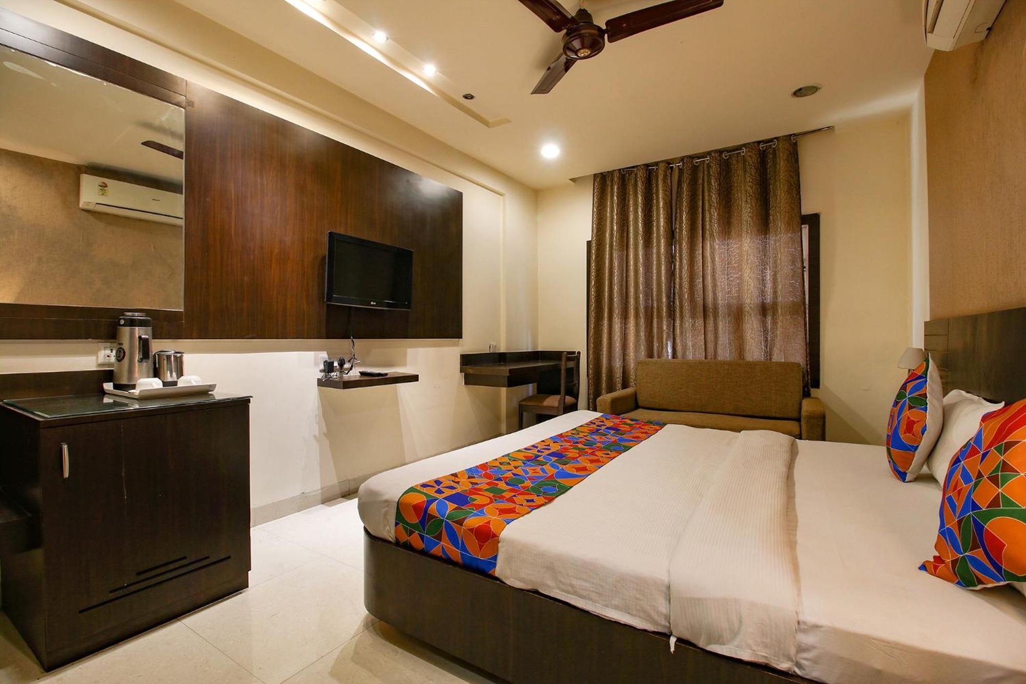 Hotel Regency Bhopal Exteriör bild