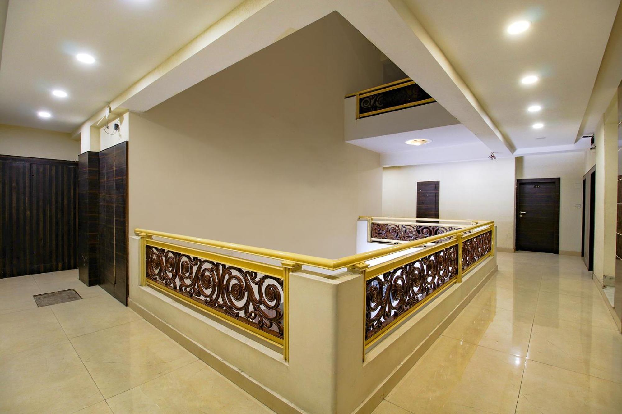 Hotel Regency Bhopal Exteriör bild